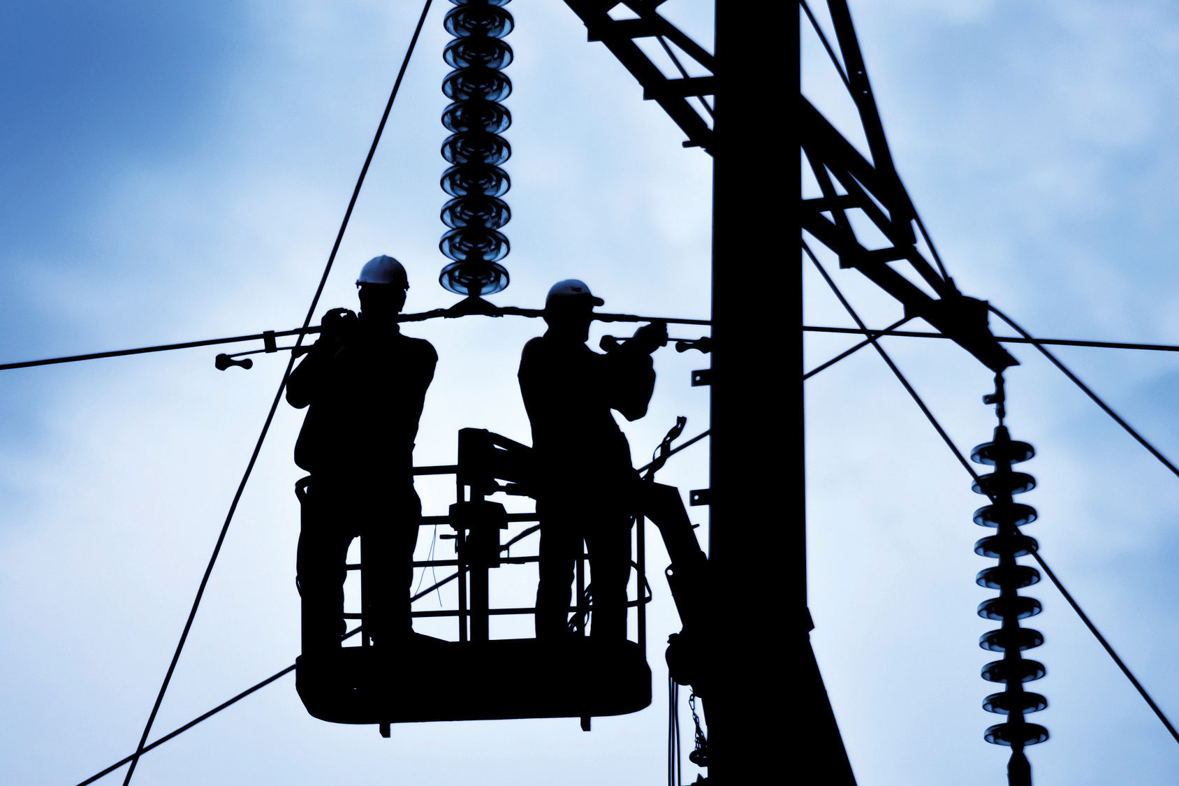 Image: CONET UC Radio Suite for Utilities - Men at Work Image: CONET UC Radio Suite for Utilities - Men at Work