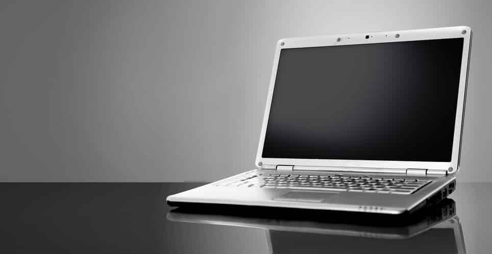Bild: Modern laptop with windows 10, windows 10 enterprise, windows 10 pro