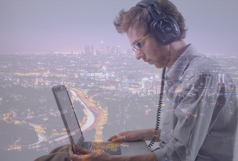 Bild: Mann mit Laptop, office 365 updates